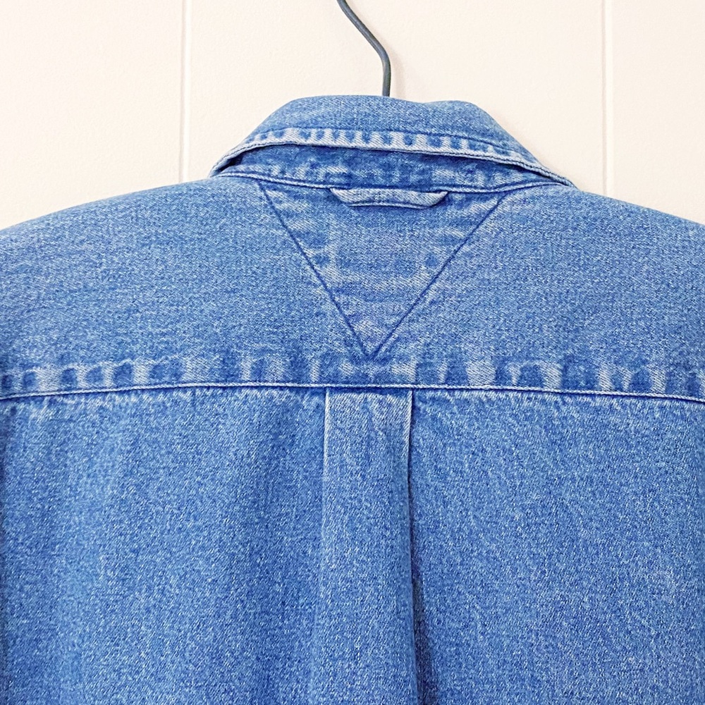 Y2K Tommy Hilfiger Classic Denim Button Down Shirt - Picture 7 of 8